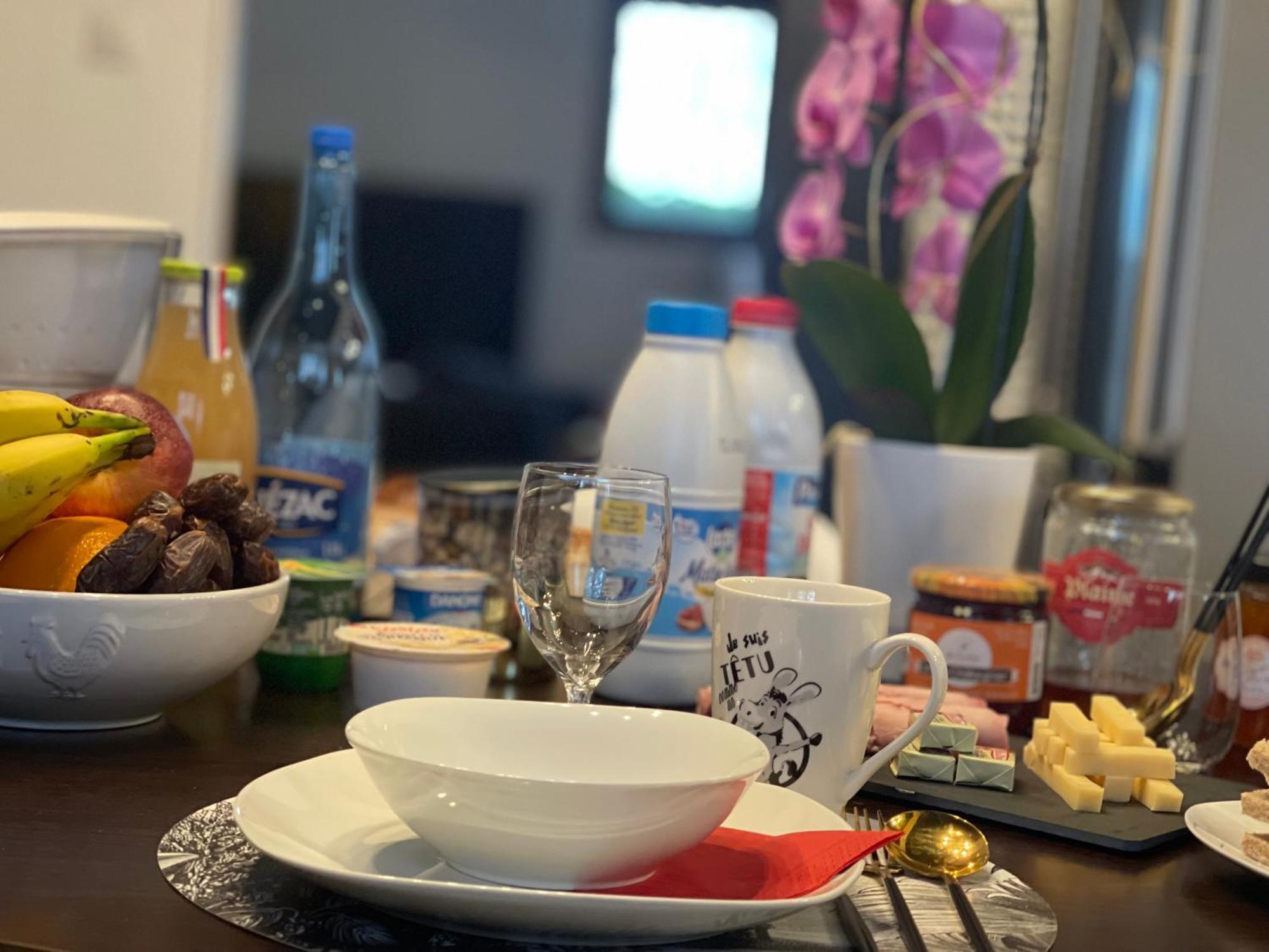 Casa Lovo Bed & Breakfast Saint-Laurent-de-Mure Dış mekan fotoğraf
